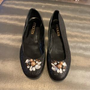 Moda Spana Black Leather & straw Pearl rhinestone Embellished Flats slip ons 8